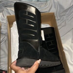 Ugg Boots: Black Suede